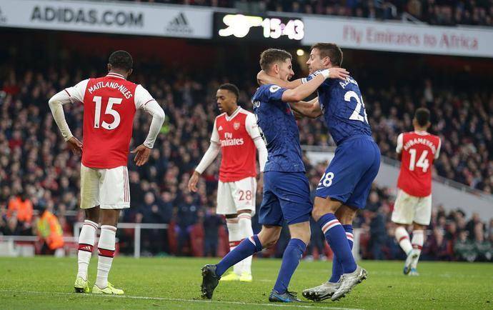  布莱顿主场雨战不敌纽卡斯尔联遭遇连败